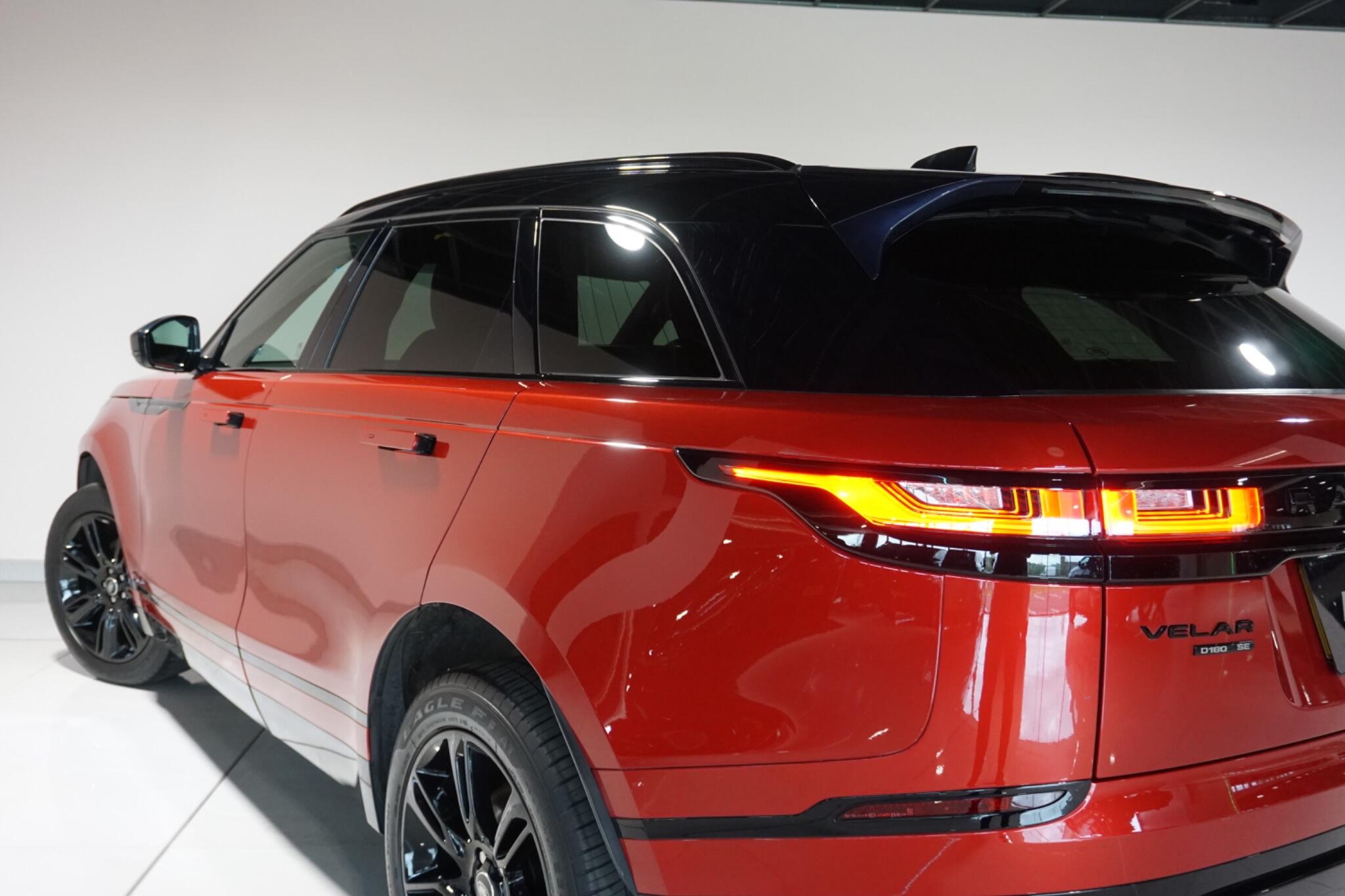 Land Rover Range Rover Velar 2.0 D180 R-Dynamic SE SUV 5dr Diesel Auto 4WD Euro 6 (s/s) (180 ps)